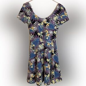 Forever 21 Fitted Flare Skater Tropical Floral Print Dress Small Cotton Women